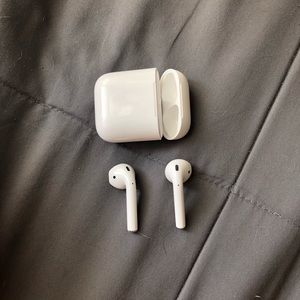 AirPod Ones